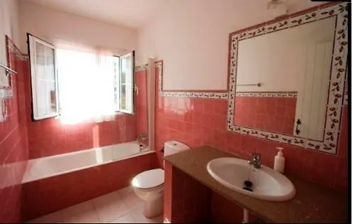 Macarena Menorca Casa de Férias Santo Tomás